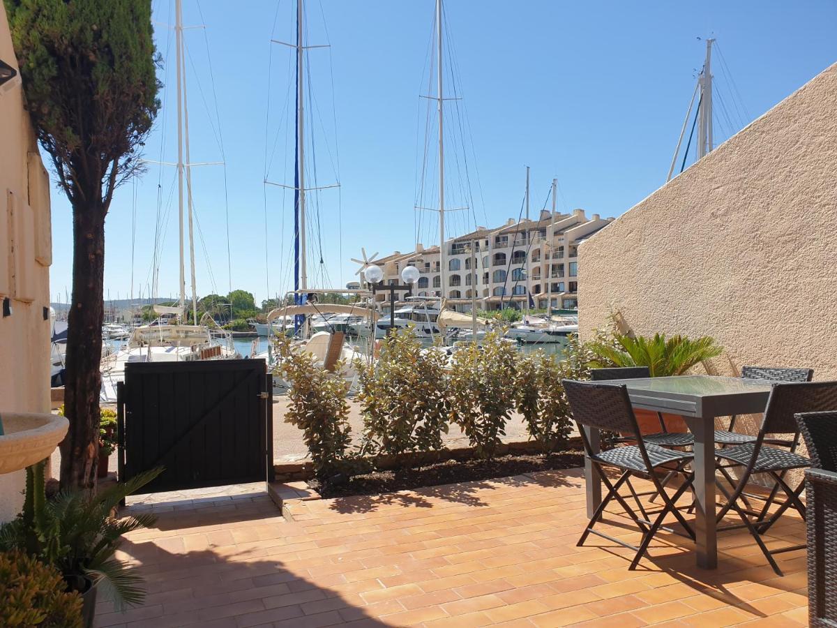 Apartamento Les Marines De Cogolin Exterior foto