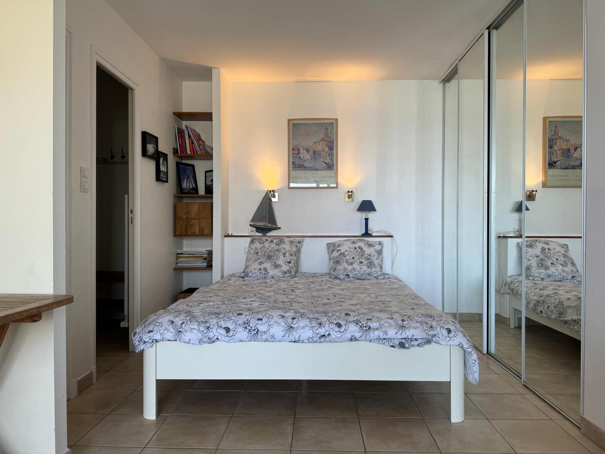 Apartamento Les Marines De Cogolin Exterior foto