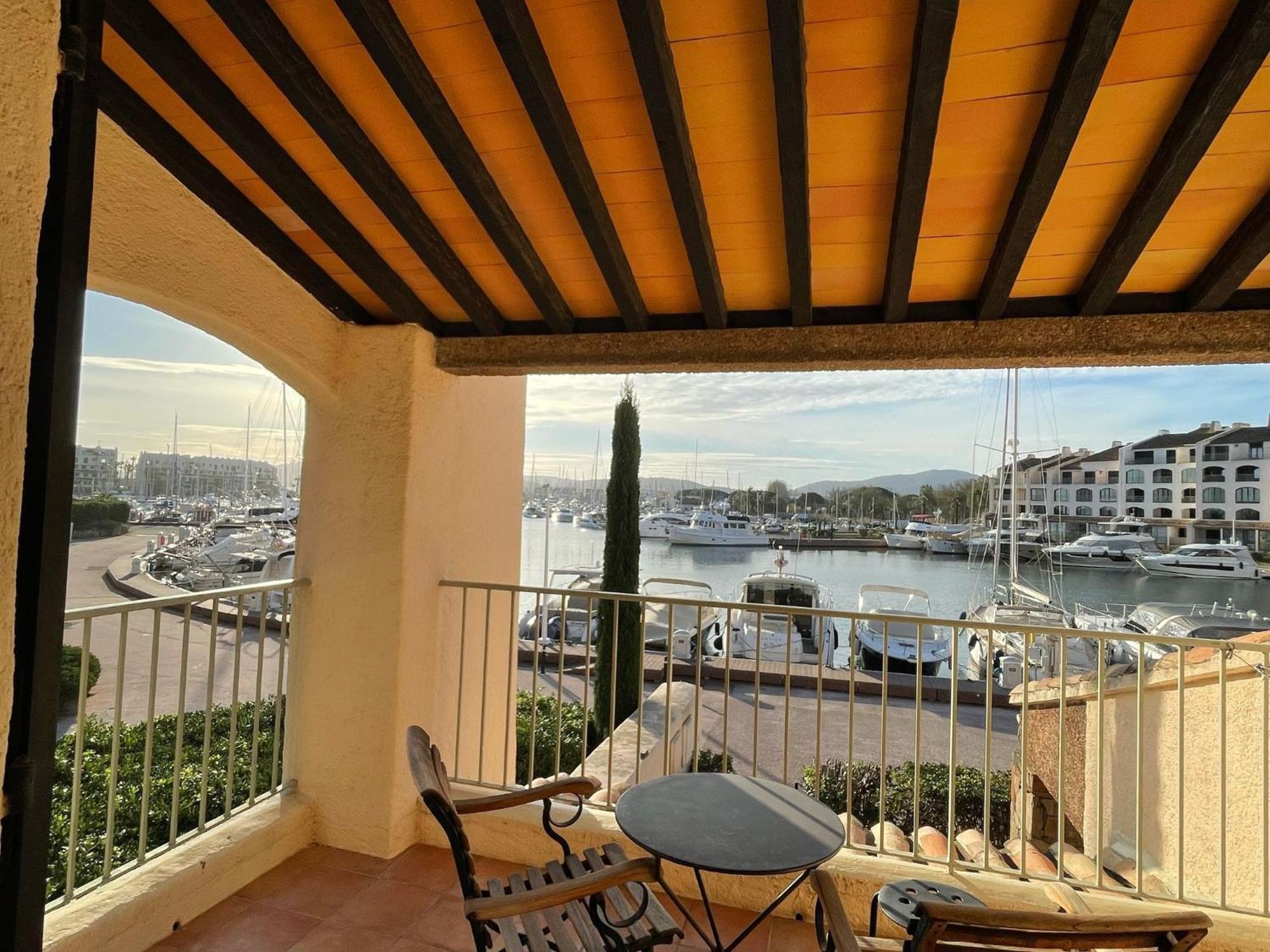 Apartamento Les Marines De Cogolin Exterior foto